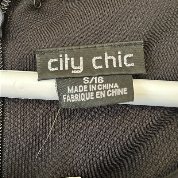 City Chic Art Darling Floral Fit & Flare Dress 16 Plus Size Statement Midi New - Picture 2 of 15